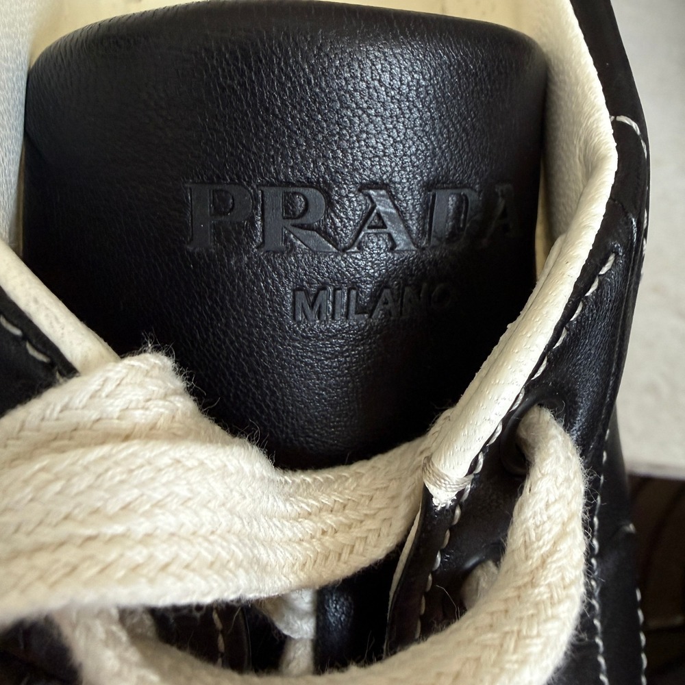 Prada re-edition Men's Black Nappa Leather Sneakers Shoes 2EE429, Size UK 8 - Picture 15 of 16